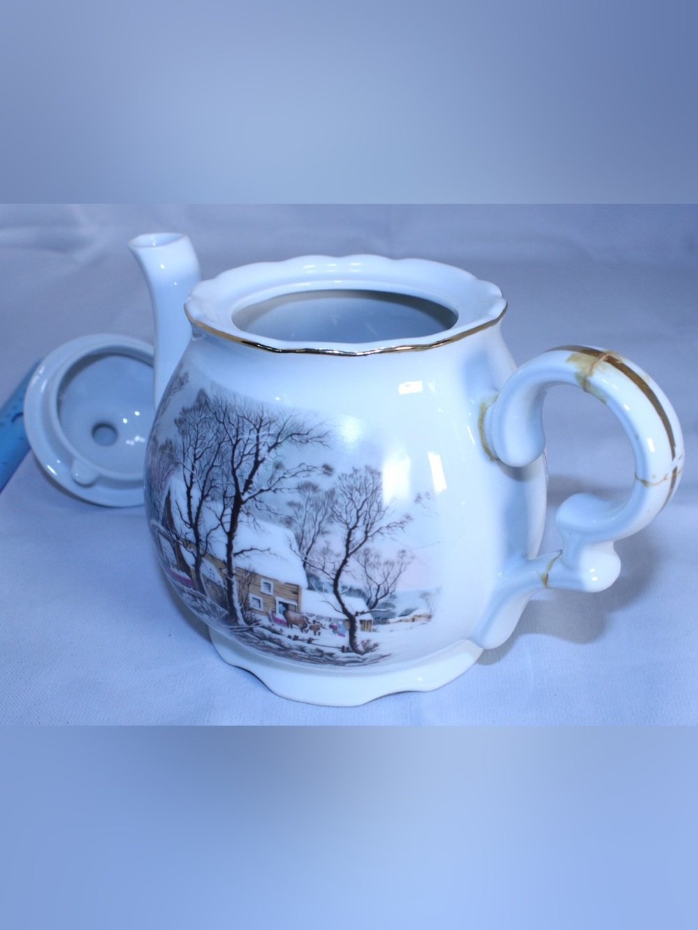 Vintage Porcelain 1977 Avon Currier & Ives “The Old Grist Mill” Teapot - Picture 12 of 13